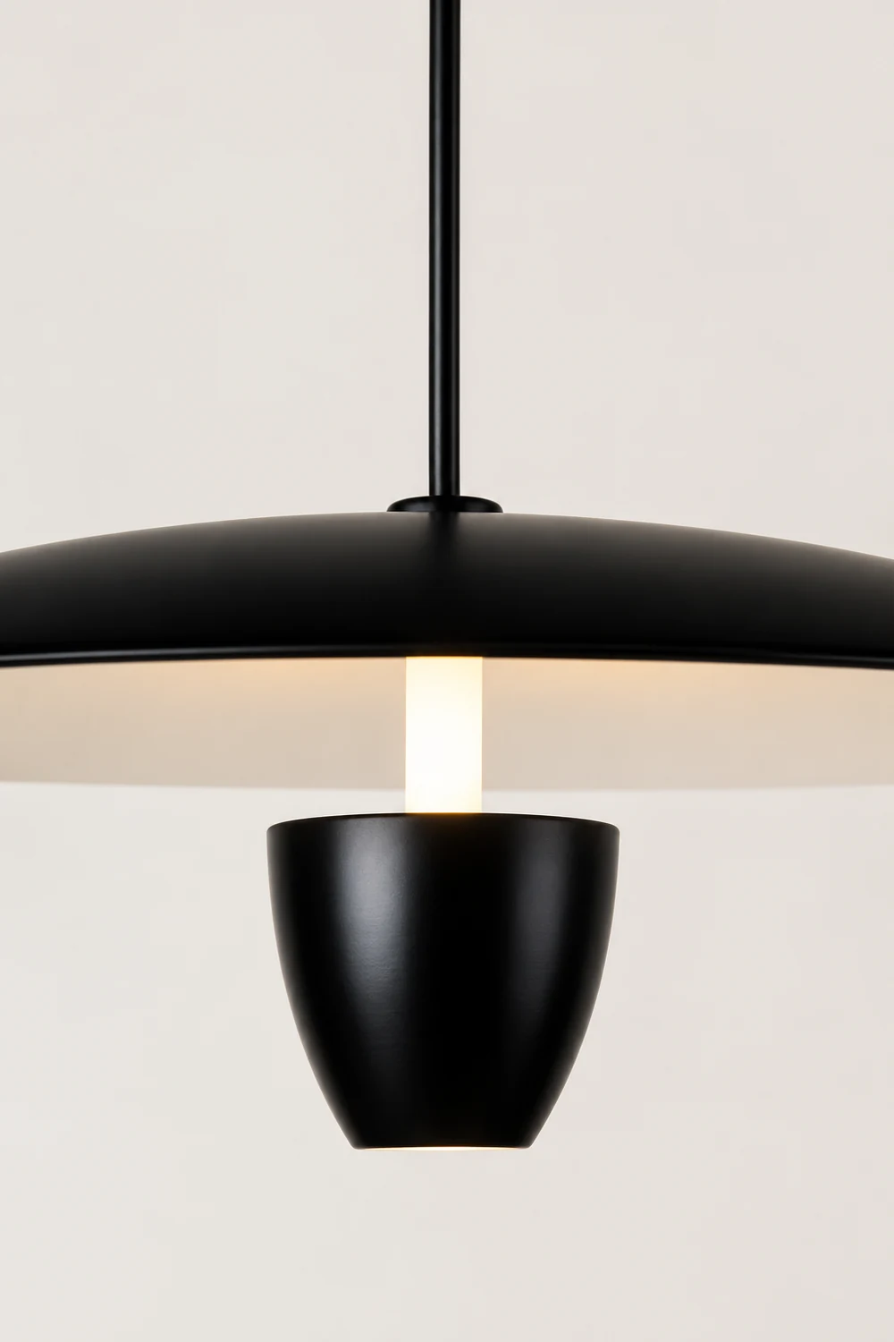 Carins Modern Nordic Metal Pendant Light, Black - Lumpaz