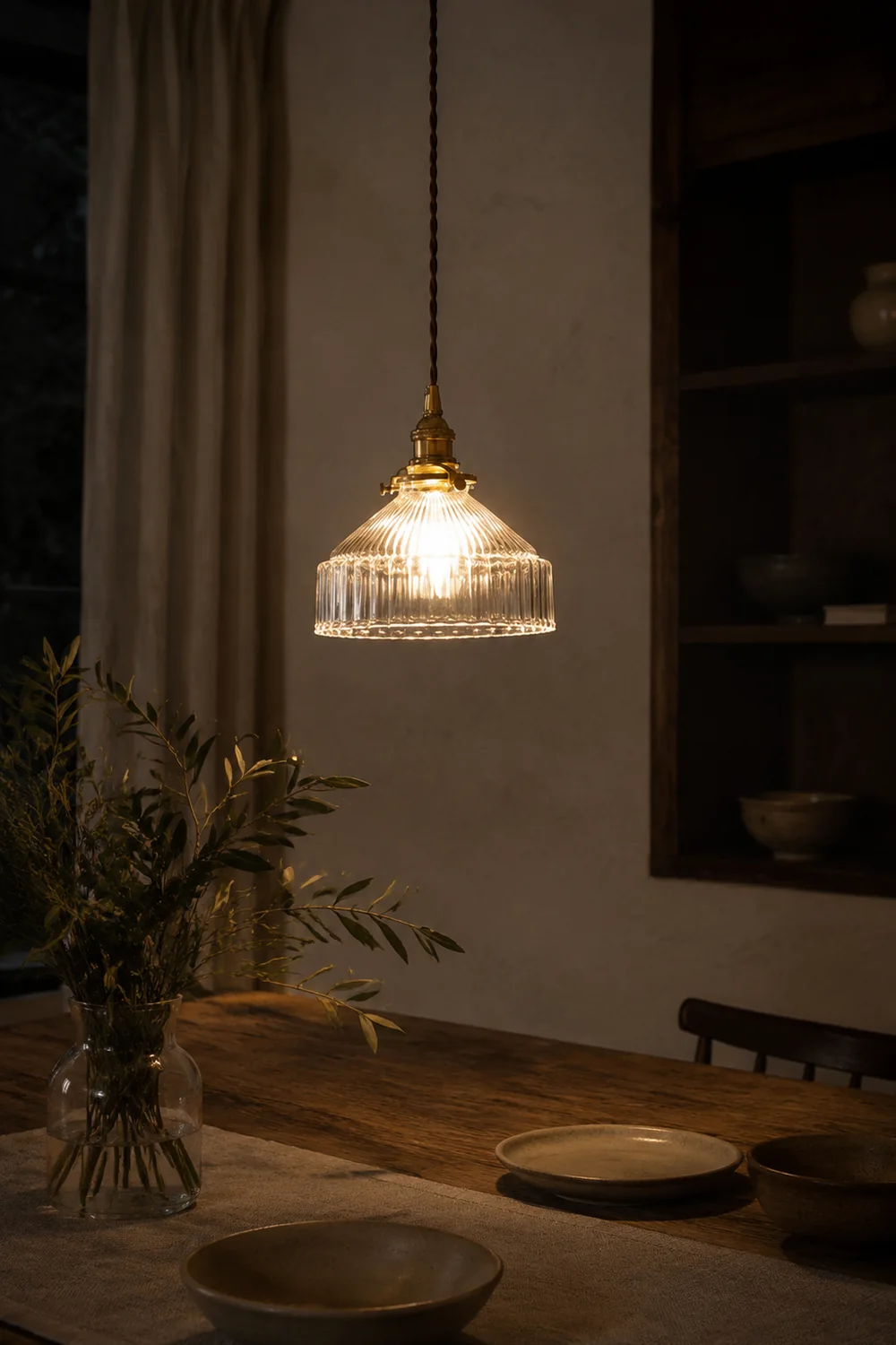 Cairns Pendant Light Dome Vintage, Glass, Brass/Black, Dining Room - Lumpaz