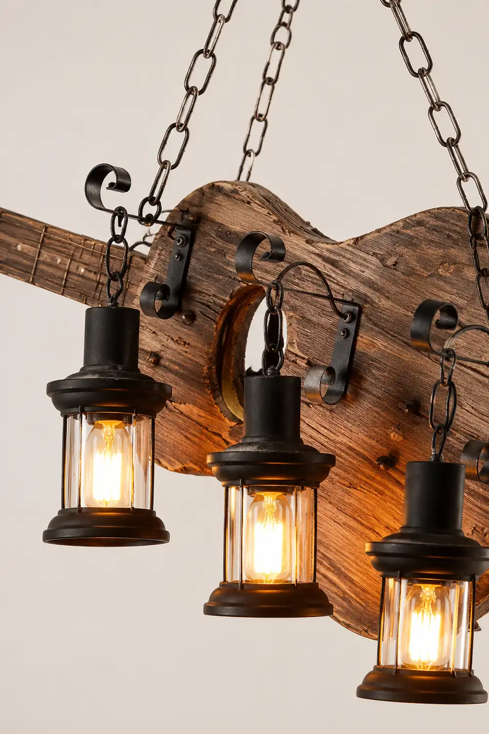 Austin Retro Guitar Metal & Wood Pendant Light, 4 Heads - Lumpaz