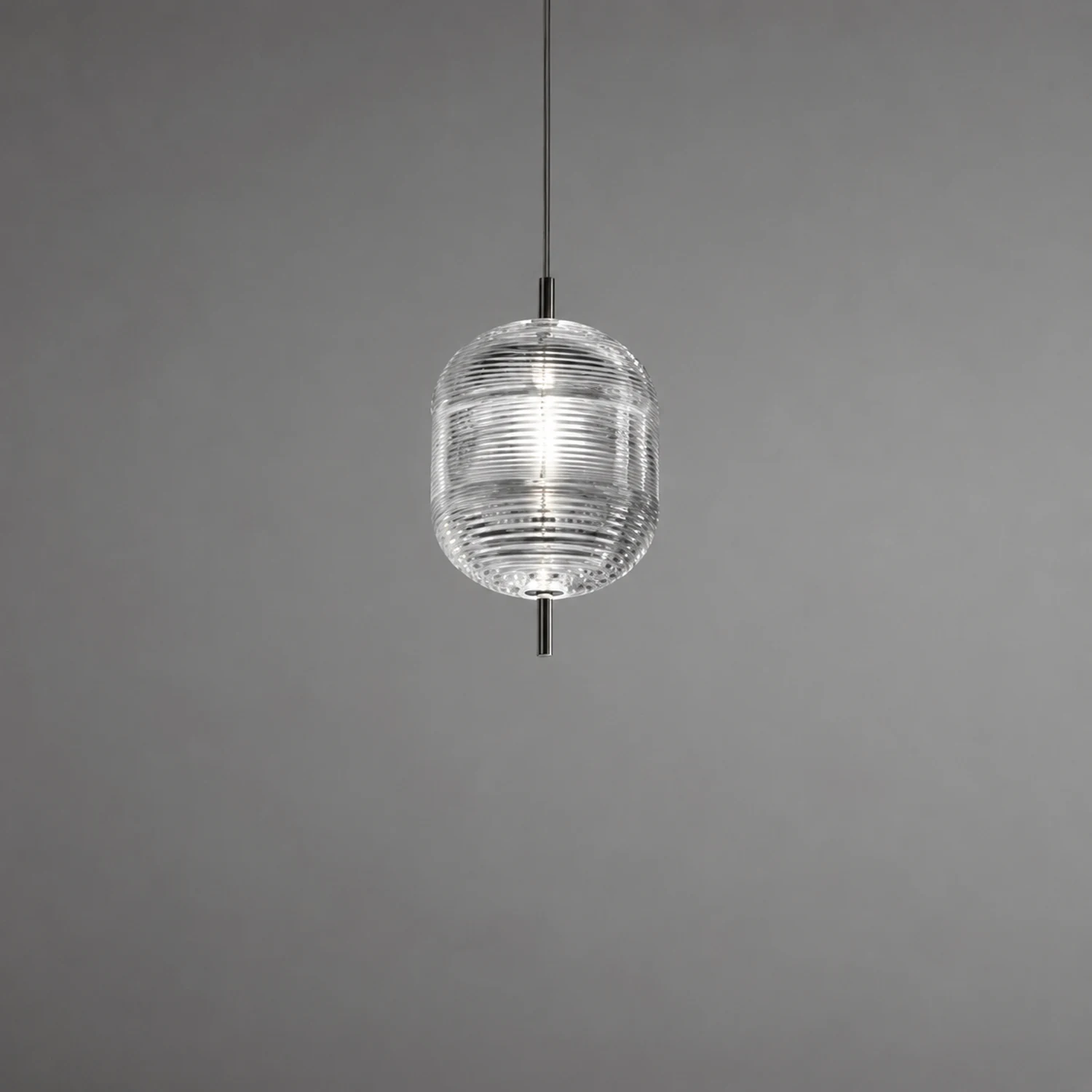 Hailie Designer Art Modern Pendant Light, Black/Gold - Lumpaz