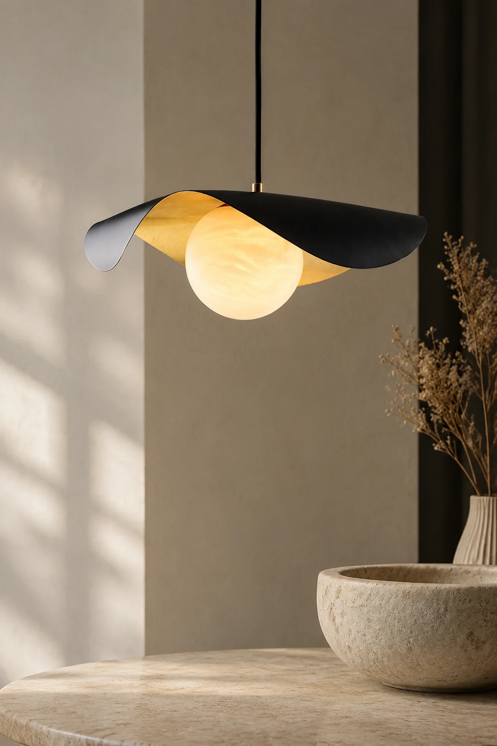 Eveline Modern Nordic Minimalist Metal/Marble Pendant Light, Black - Lumpaz