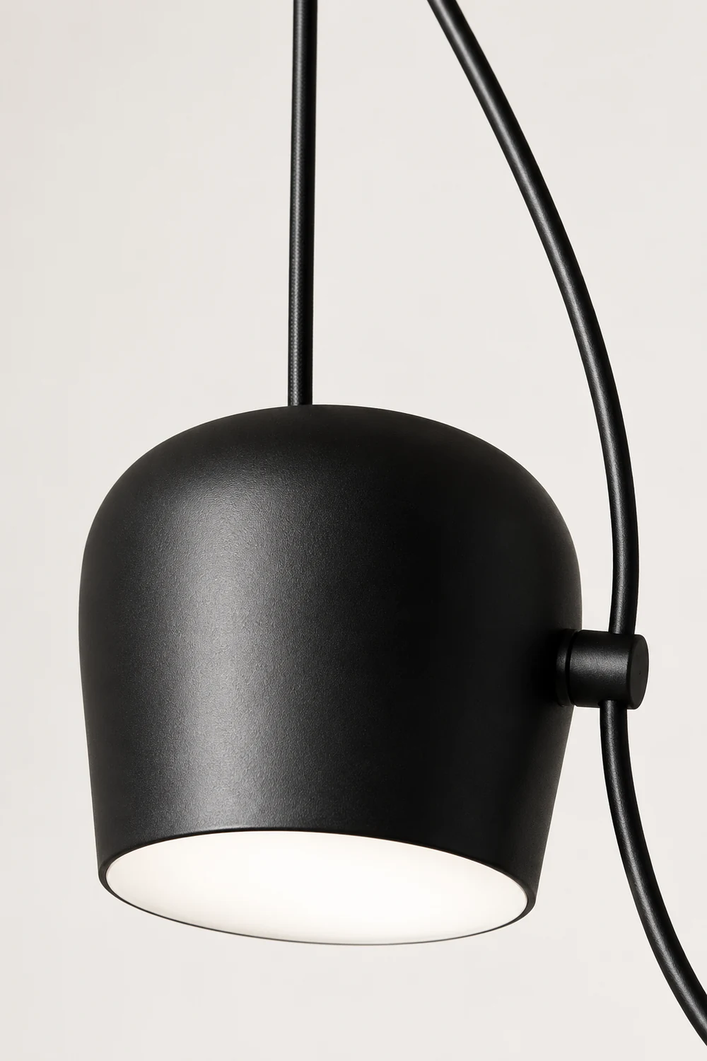 Modern Scandinavian Swag Drum Pendant Light, Black/White - Lumpaz