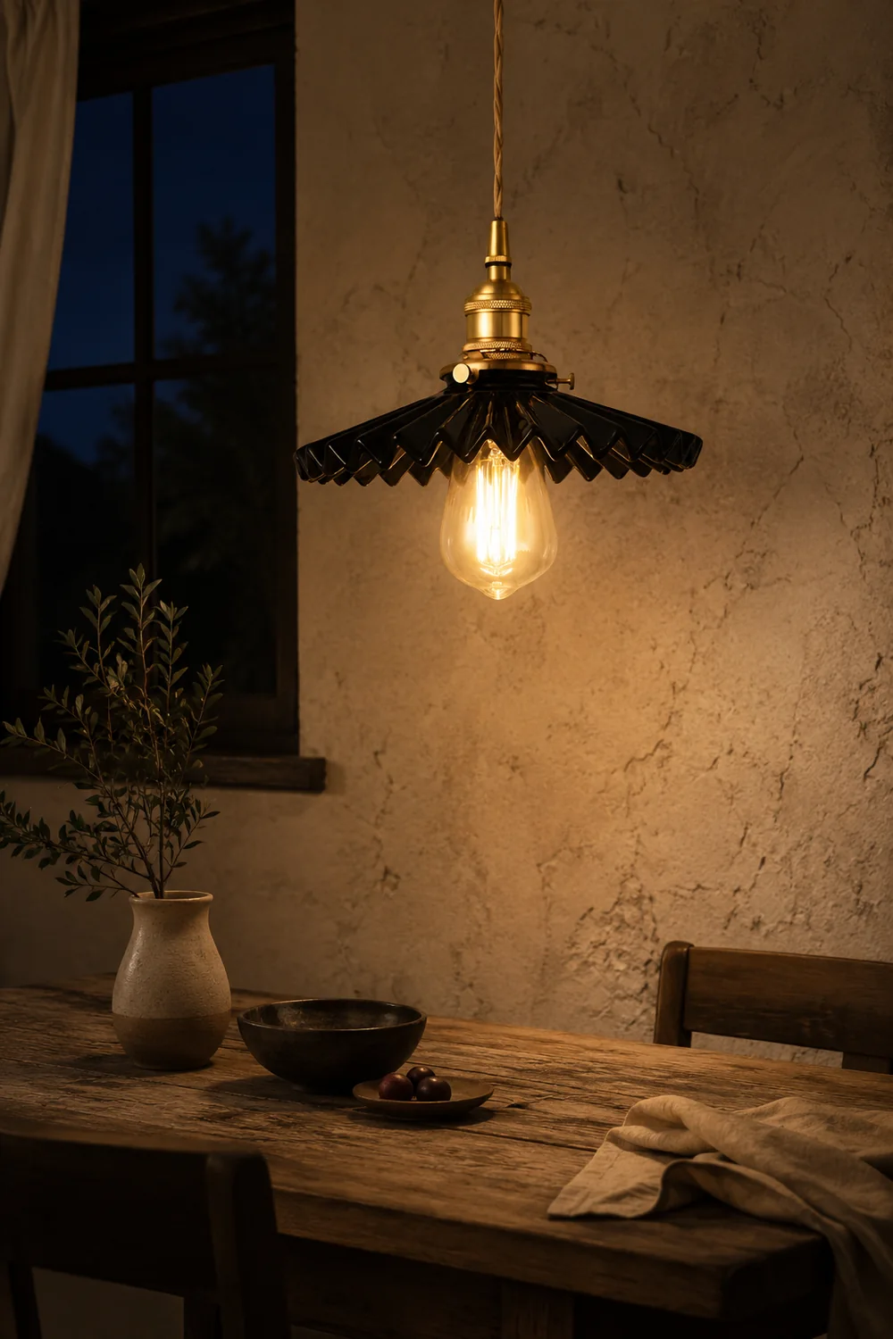 Alessio Industrial Vintage Rustic Metal Pendant Light, Black/White - Lumpaz