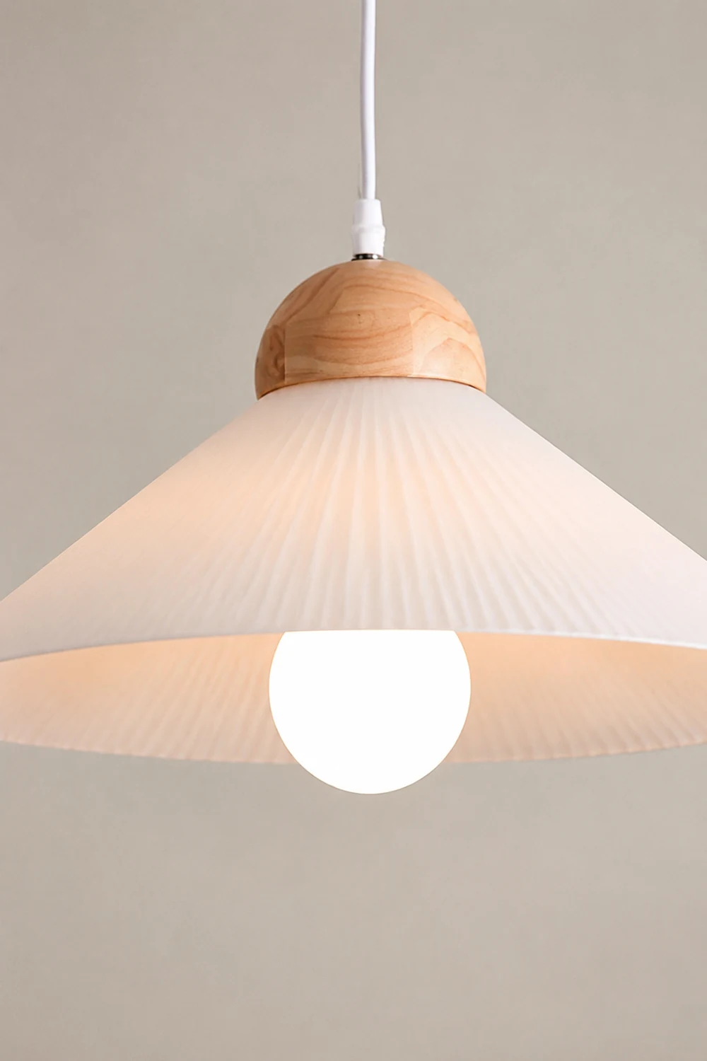 Ozawa Designer Pleated Brown Wood/Glass Pendant Light - Lumpaz