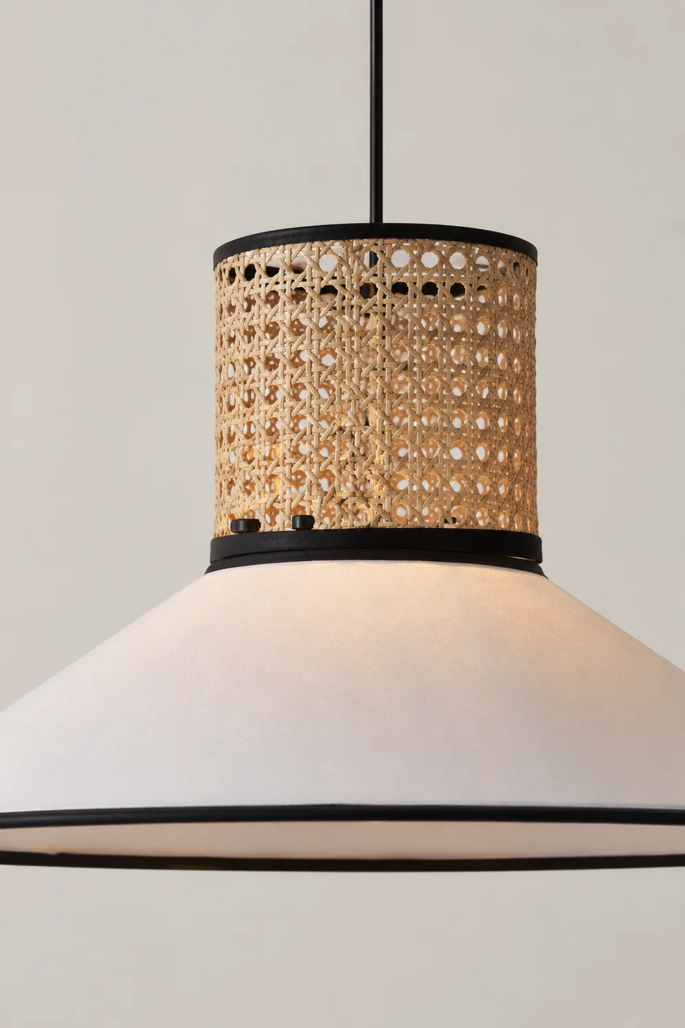 Ritta Modern Rattan/FabricPendant Light, White - Lumpaz