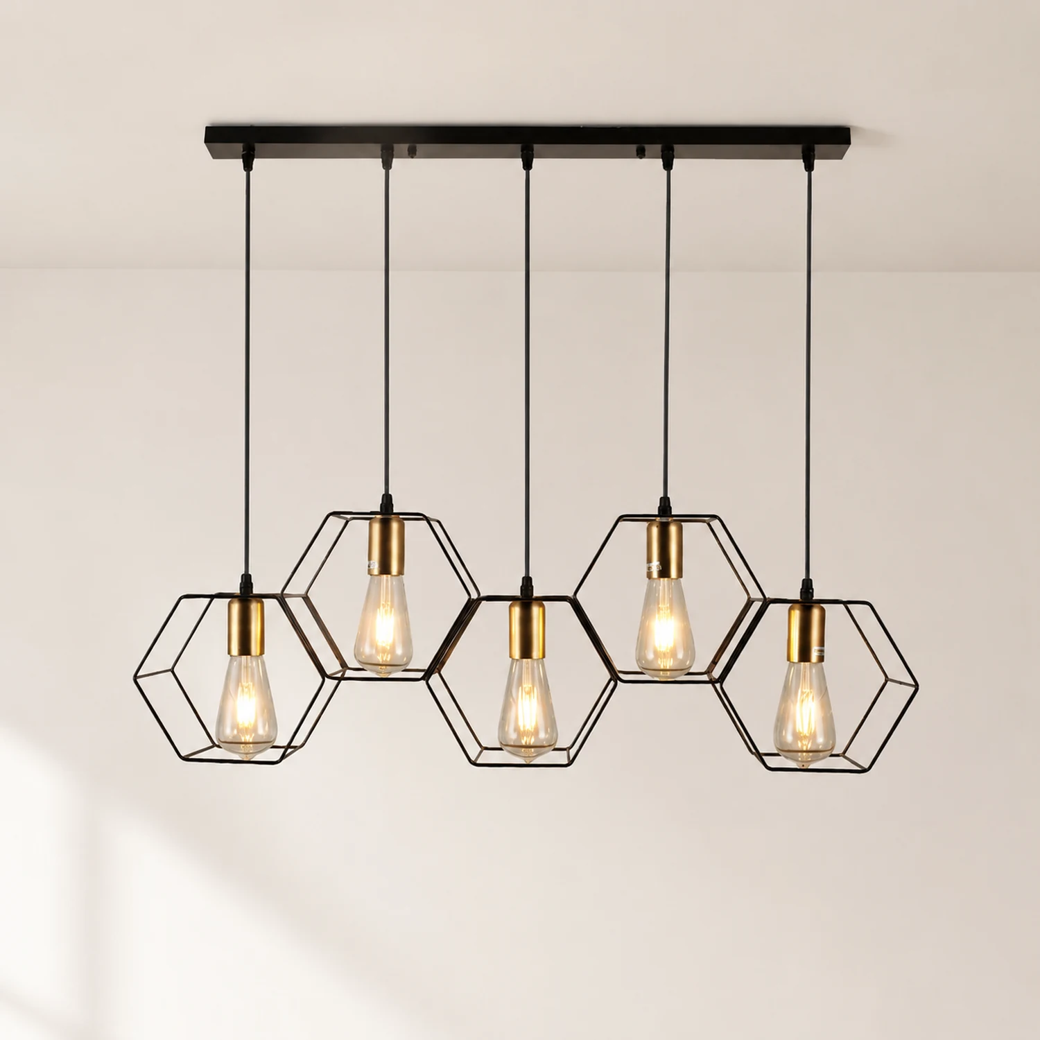 Bouvet Rustic Farmhouse 3/5 Light Pendant, Black - Lumpaz