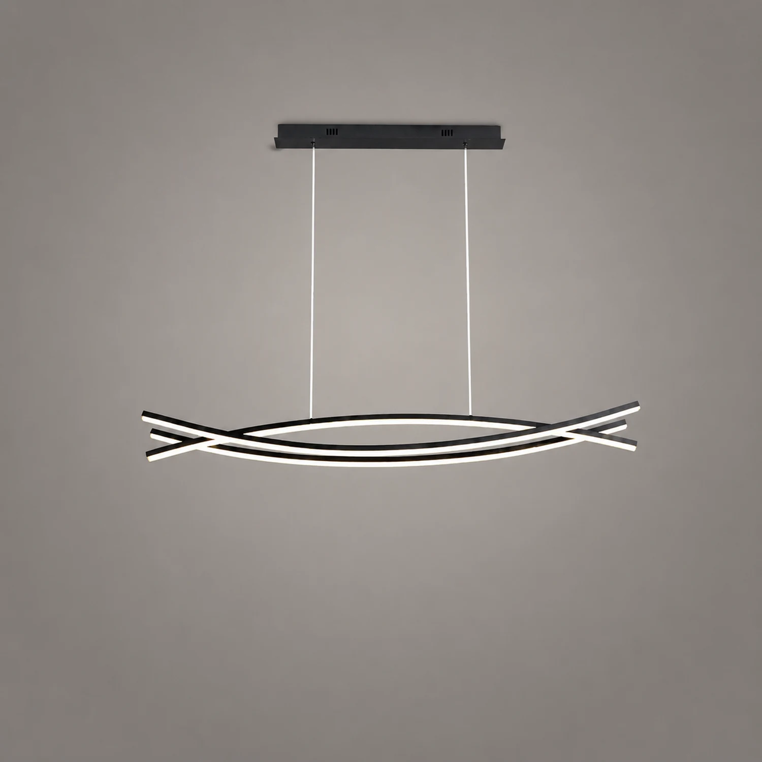 Modern Linear Metal Pendant Light, Black - Lumpaz
