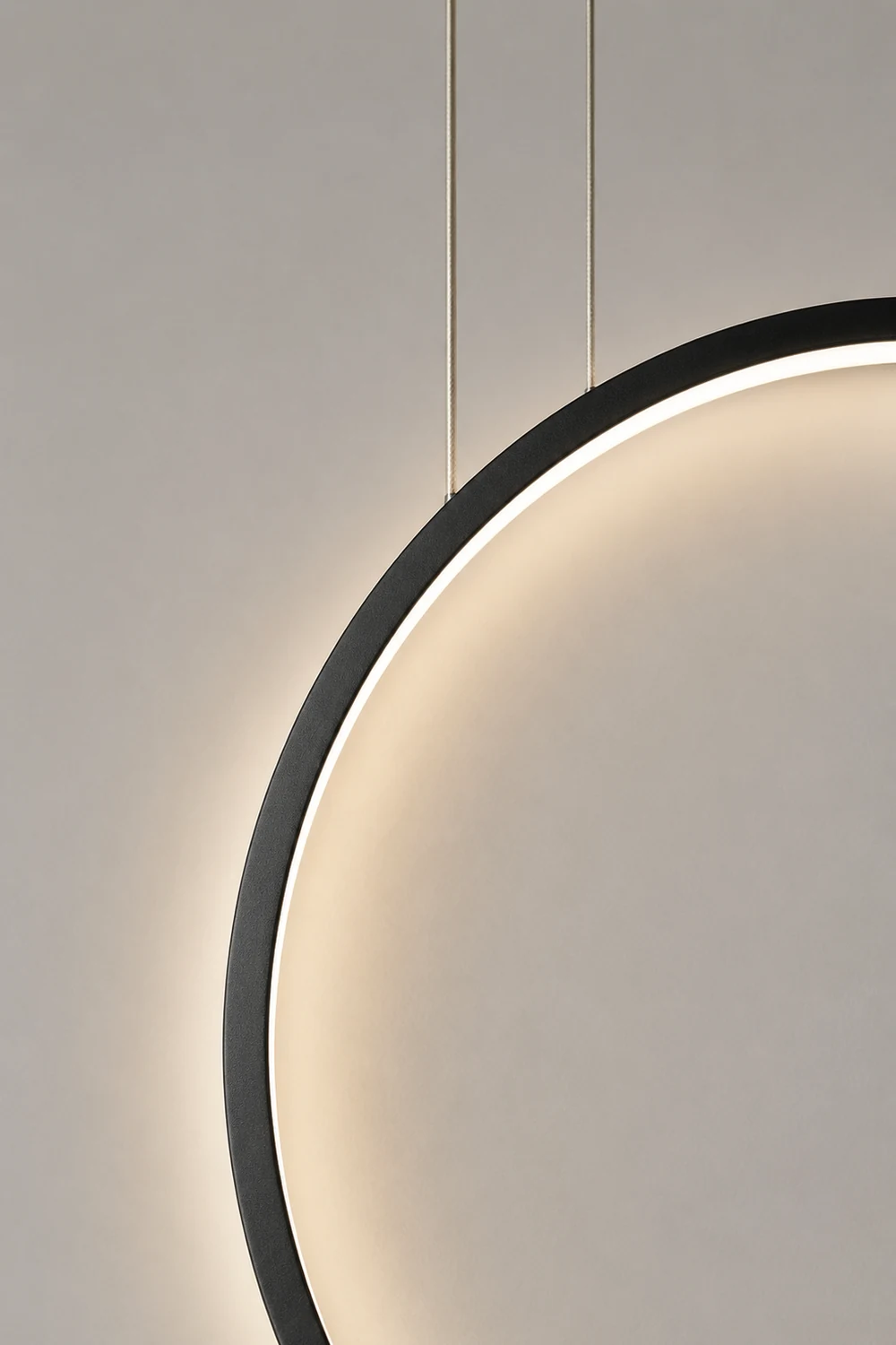 Nightfall Circle Pendant Light - Lumpaz