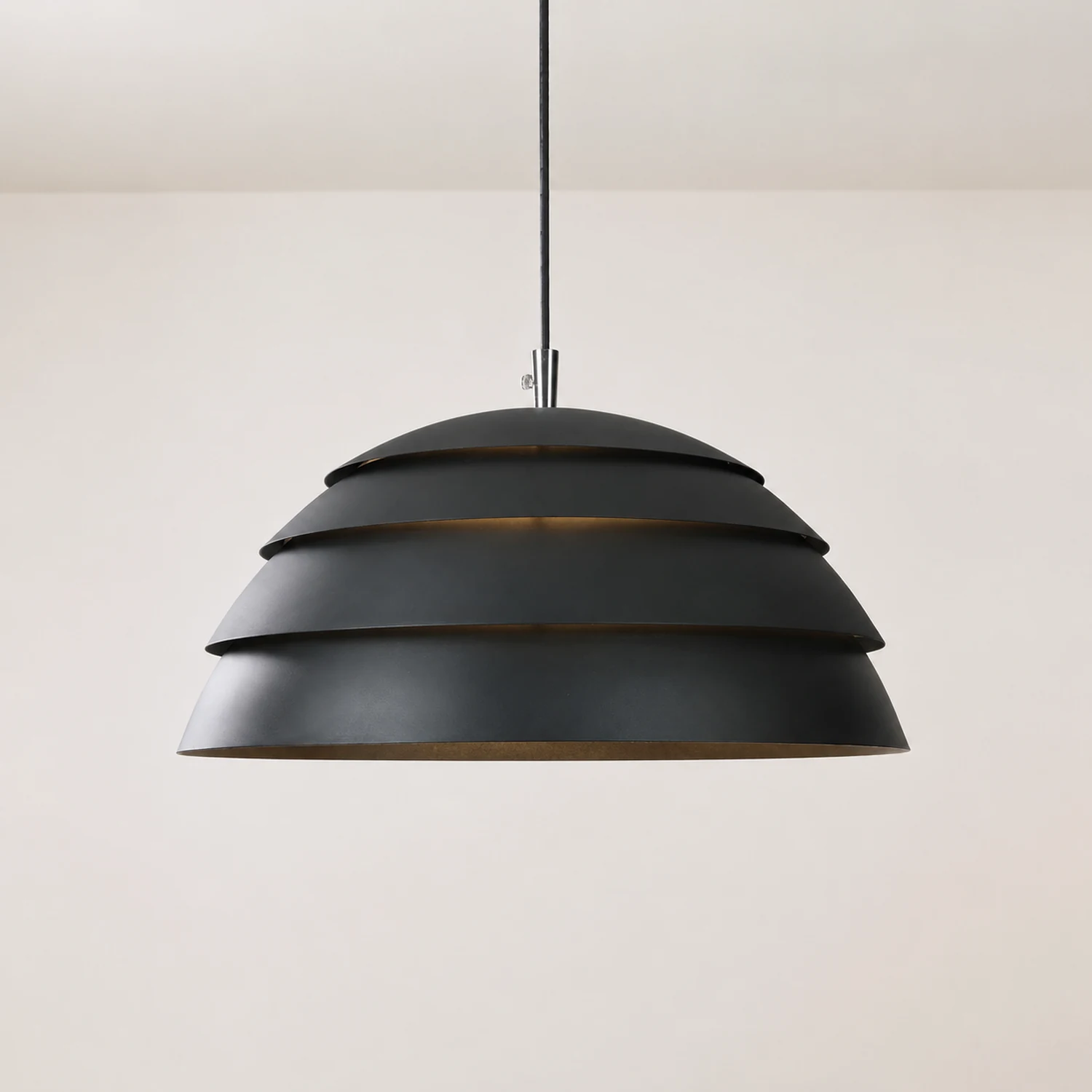 Nazifa Design Semi-Globe Metal Pendant Light, Black/White - Lumpaz