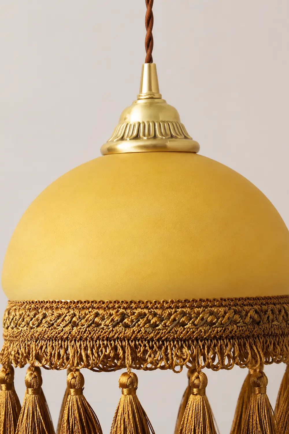 French Tassels Brass Pendant Light - Lumpaz