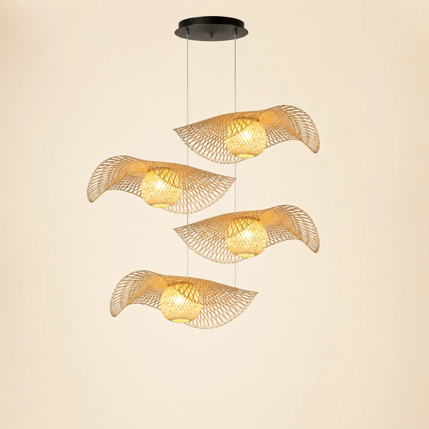 Muto Natural Hat Rattan Bamboo Pendant Light, wood - Lumpaz