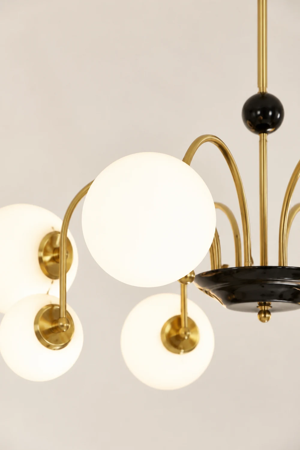 Modern Globe Glass Art Deco Chandelier, Living Room - Lumpaz
