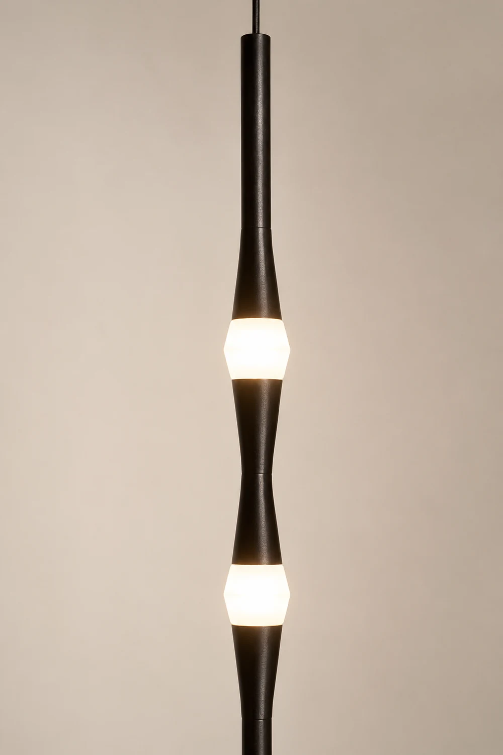 Dew Explores Pendant Light - Lumpaz