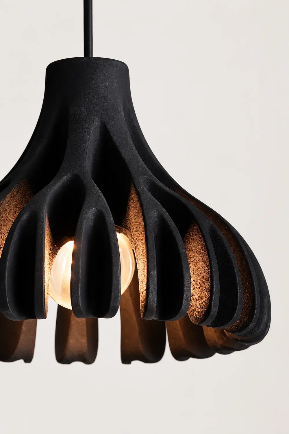 Coral Resin Pendant Lamp - Lumpaz