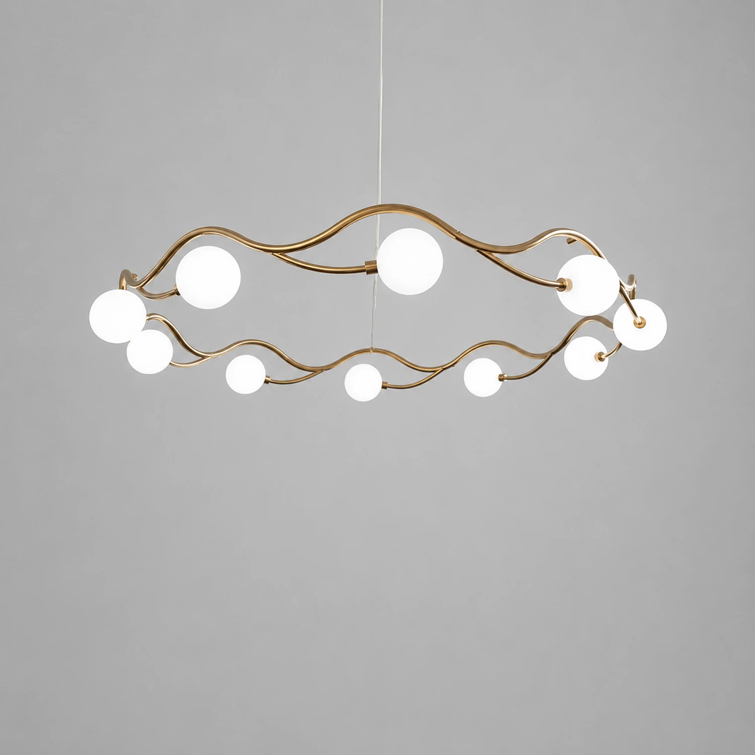 Valentina Modern Designe Wave Metal/Glass Pendant Light, White/Gold - Lumpaz