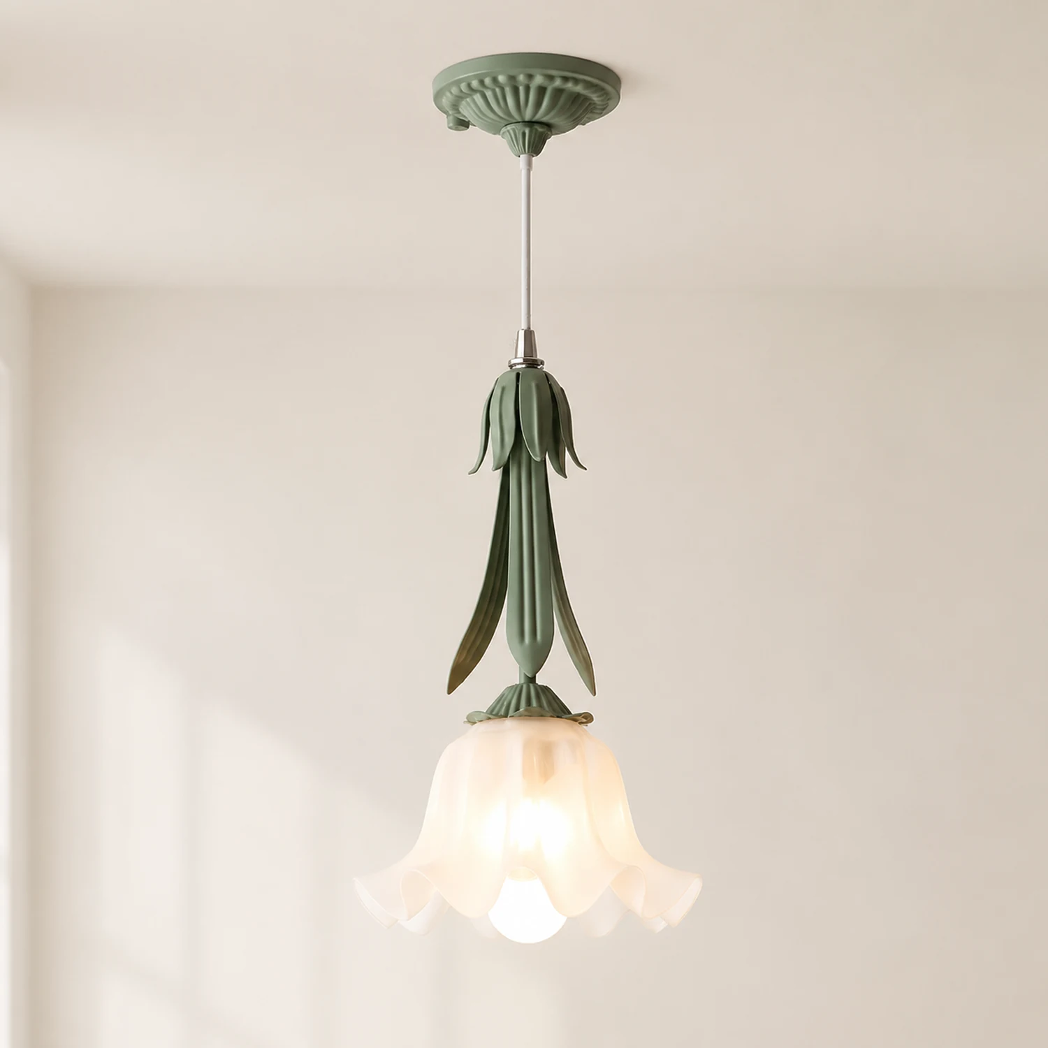 Lily of the Valley Pendant Light - Lumpaz
