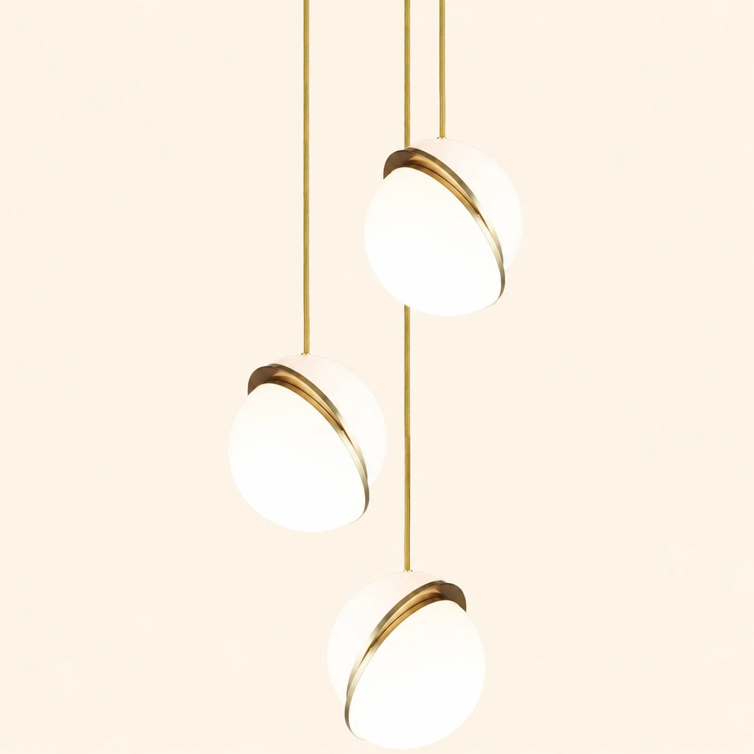 Crescent Pendant Lamp - Lumpaz