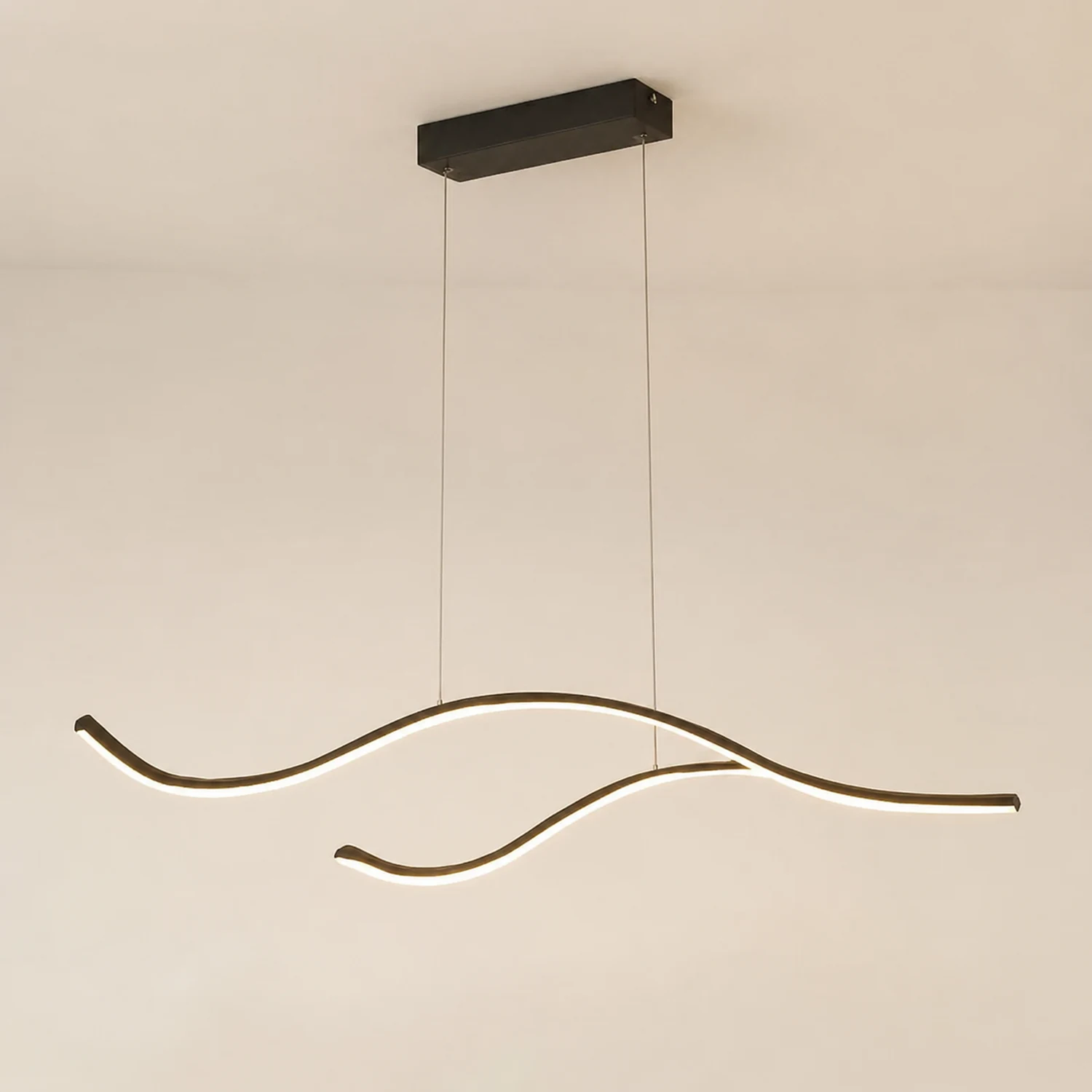 Curved Linear Pendant Light, Black/Gold - Lumpaz