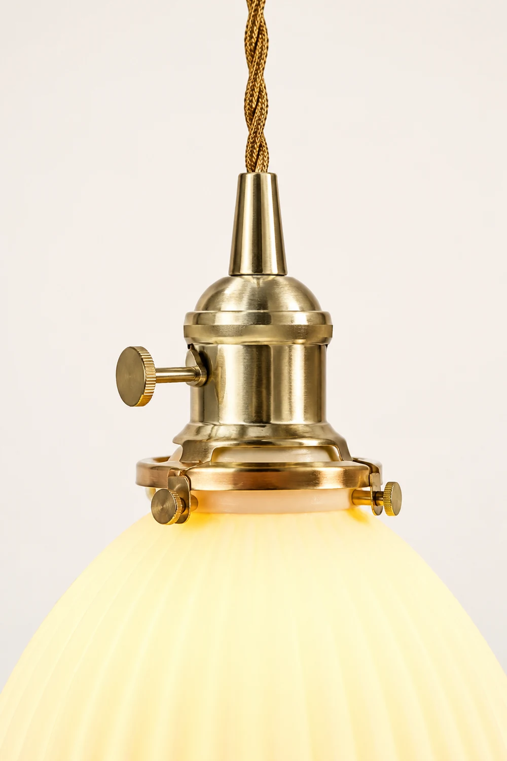 Brass Pleated Ceramic Pendant Lamp - Lumpaz