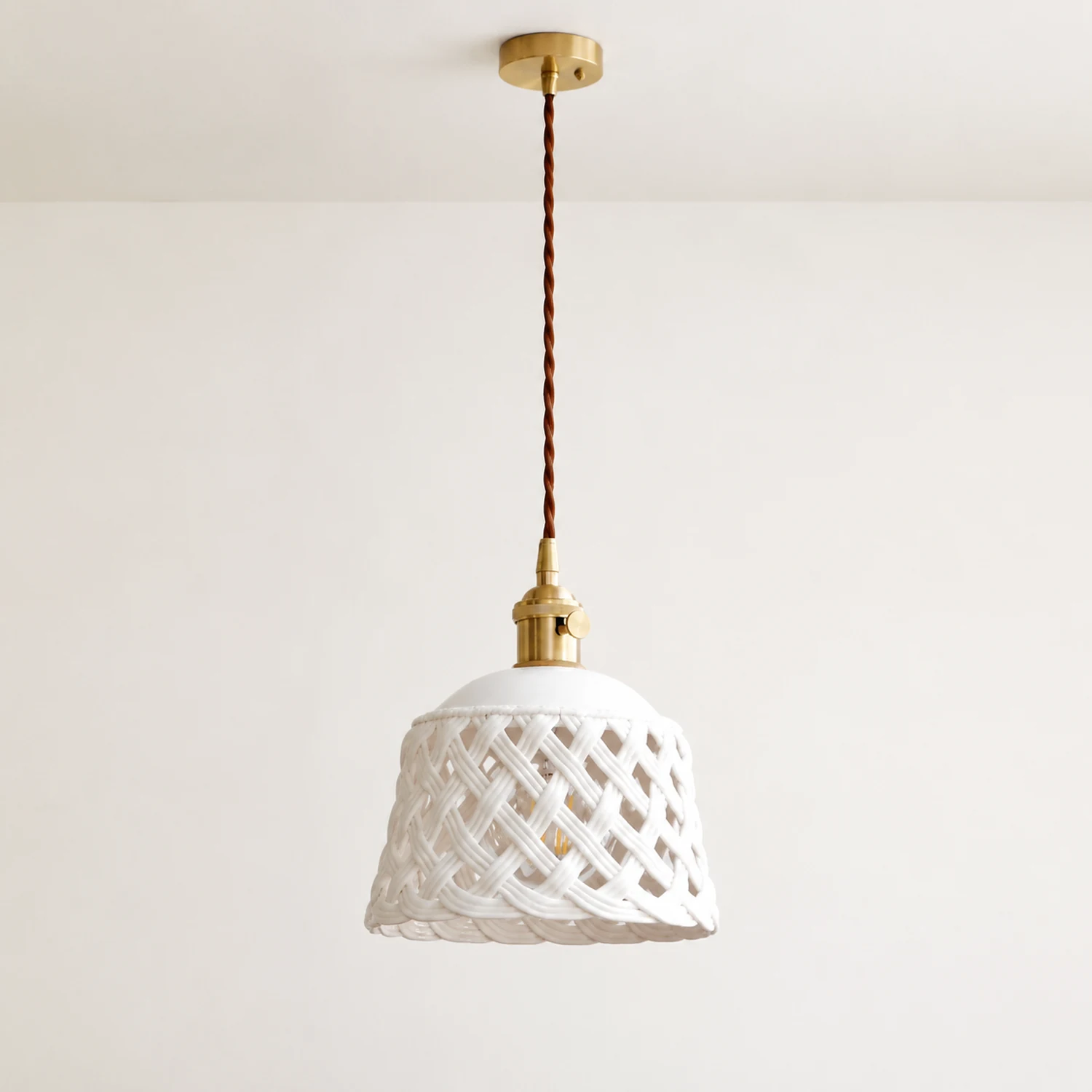 Openwork Ceramic Pendant Lamp - Lumpaz