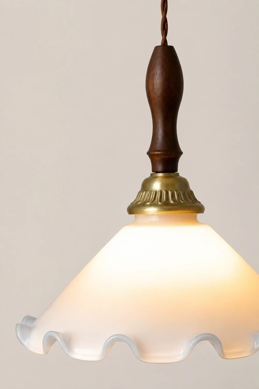 Milky Flower Pendant Light - Lumpaz