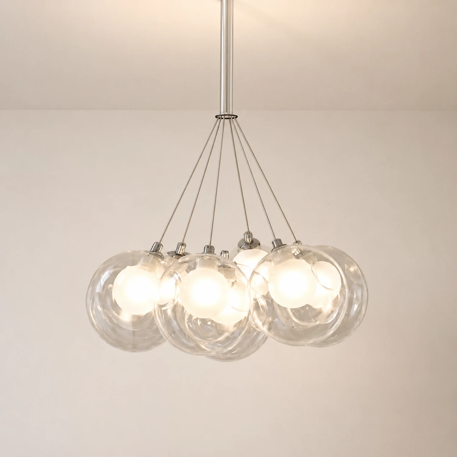 Valentina Modern Bubble Acylic Pendant Light, 5 Style - Lumpaz