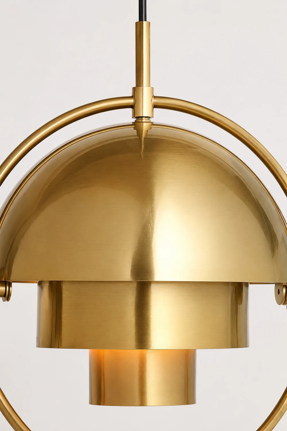 Deformed Ball Pendant Light - Lumpaz