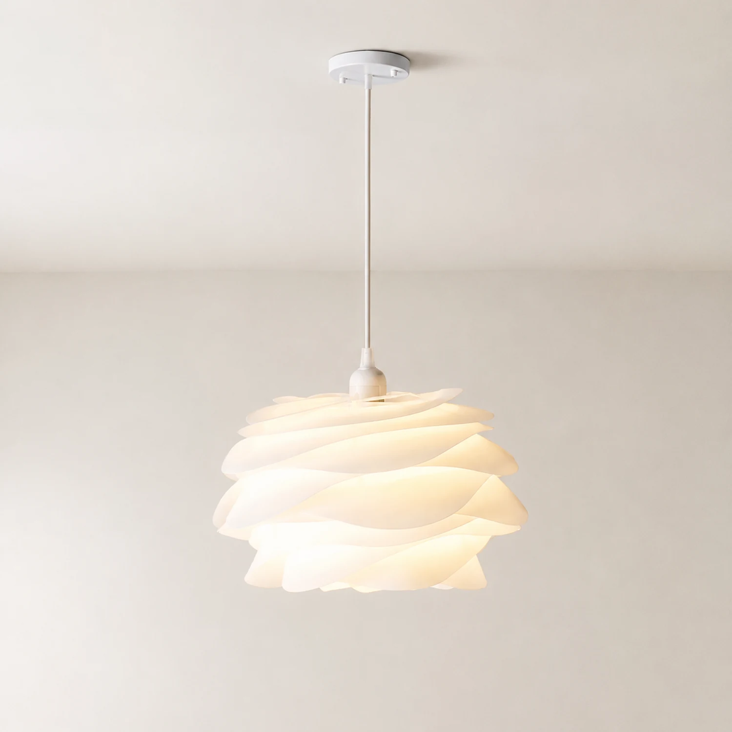 Rose Floral Pendant Light - Lumpaz
