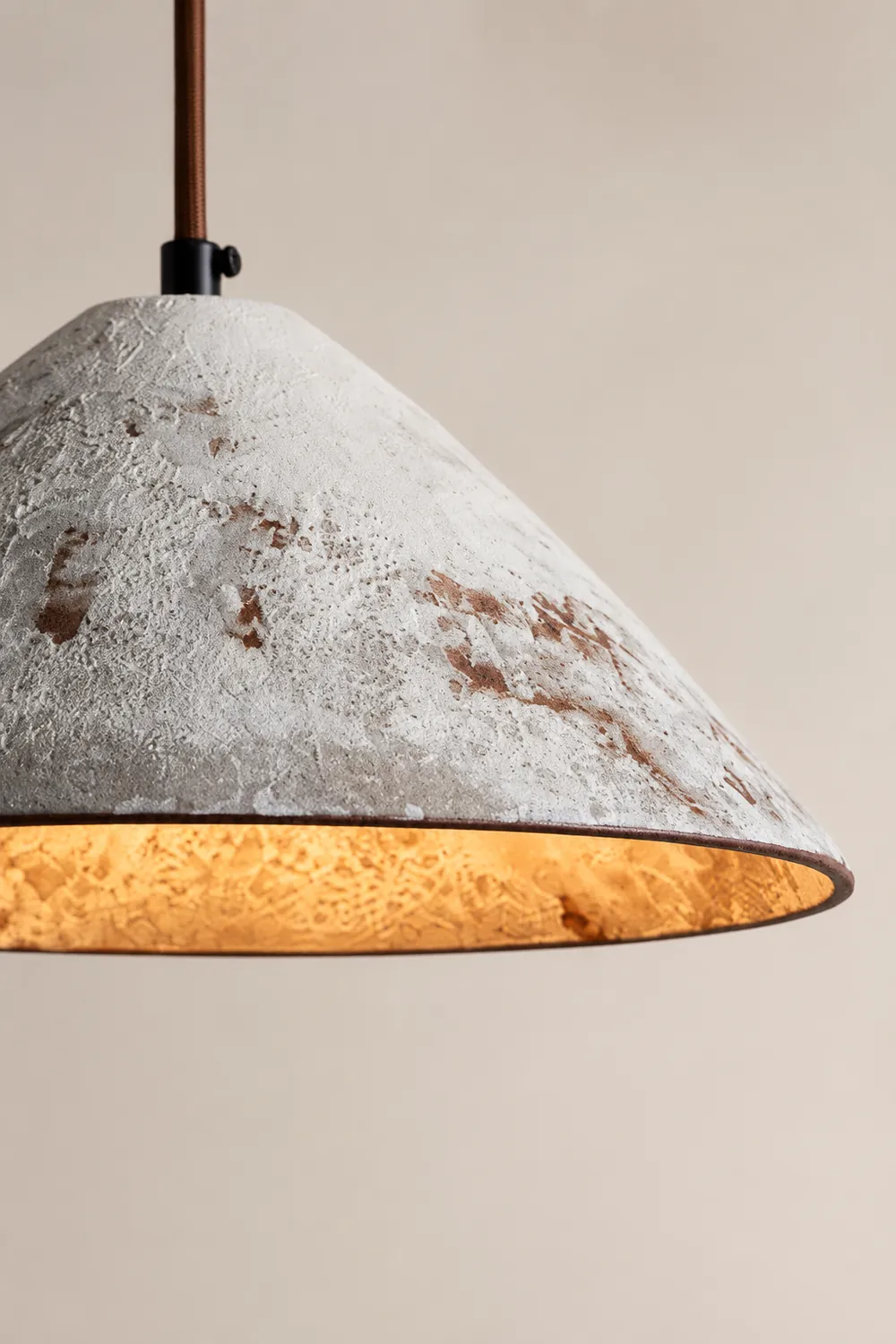 Ceramic Whisper Pendant Lamp - Lumpaz