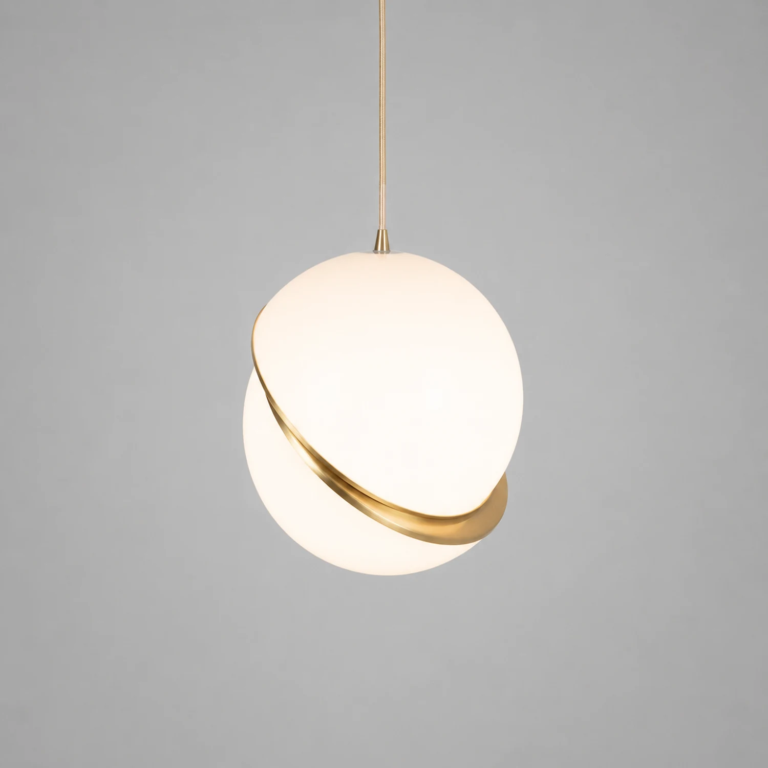 Crescent Pendant Lamp - Lumpaz