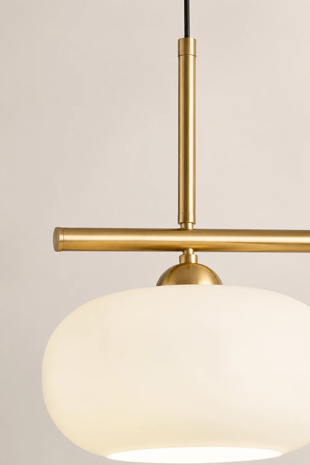 Sculptural Pendant Light - Lumpaz