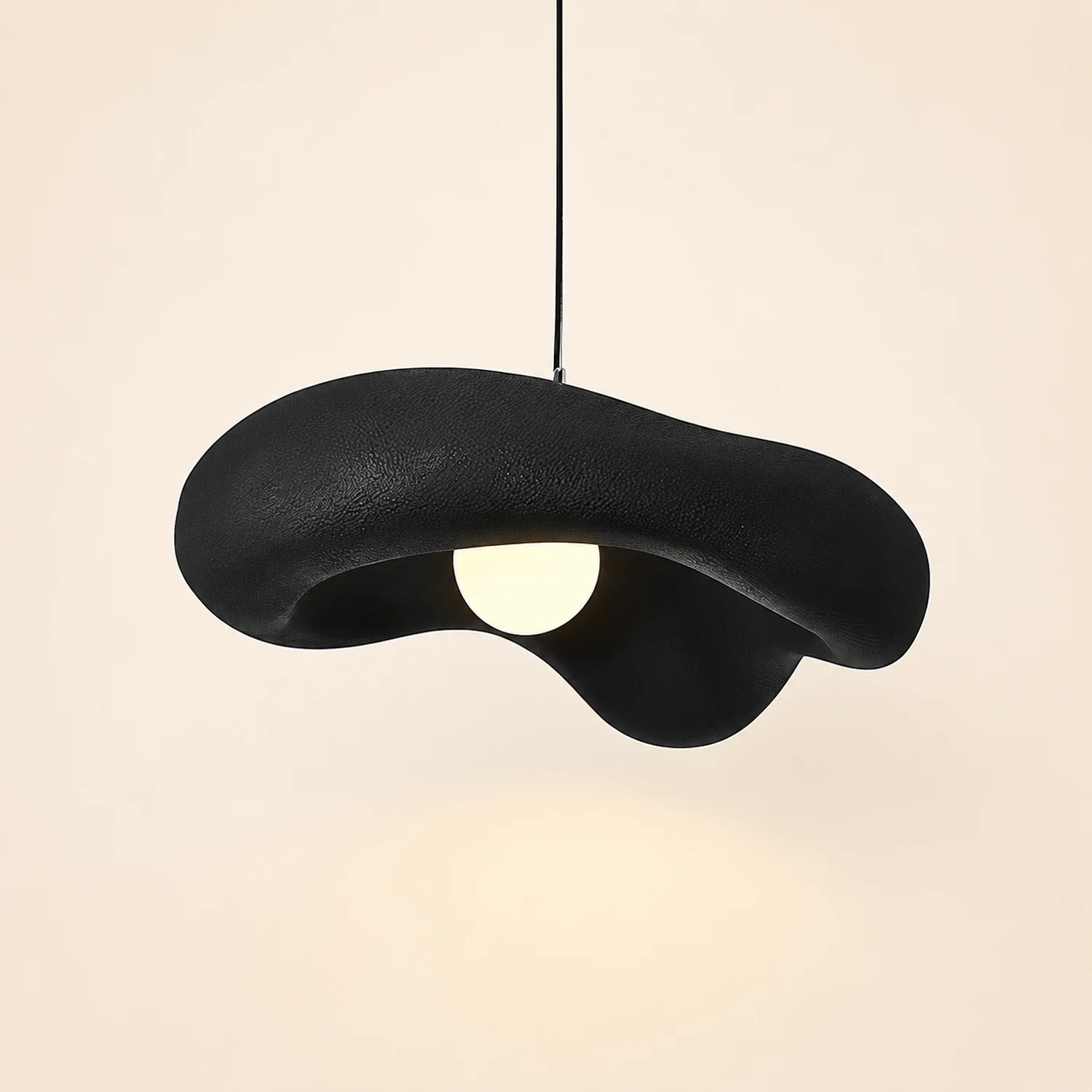 Lumina Resin Pendant Light - Lumpaz