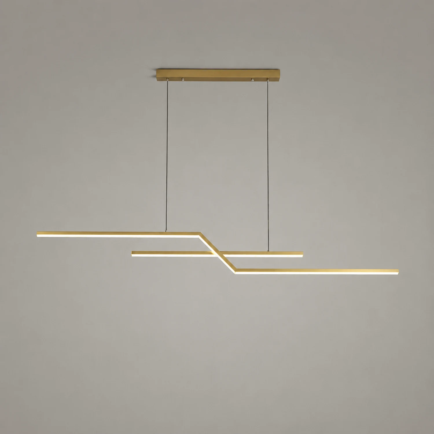 Parallel Fold Linear Pendant Light, Black/Gold, Living Room - Lumpaz