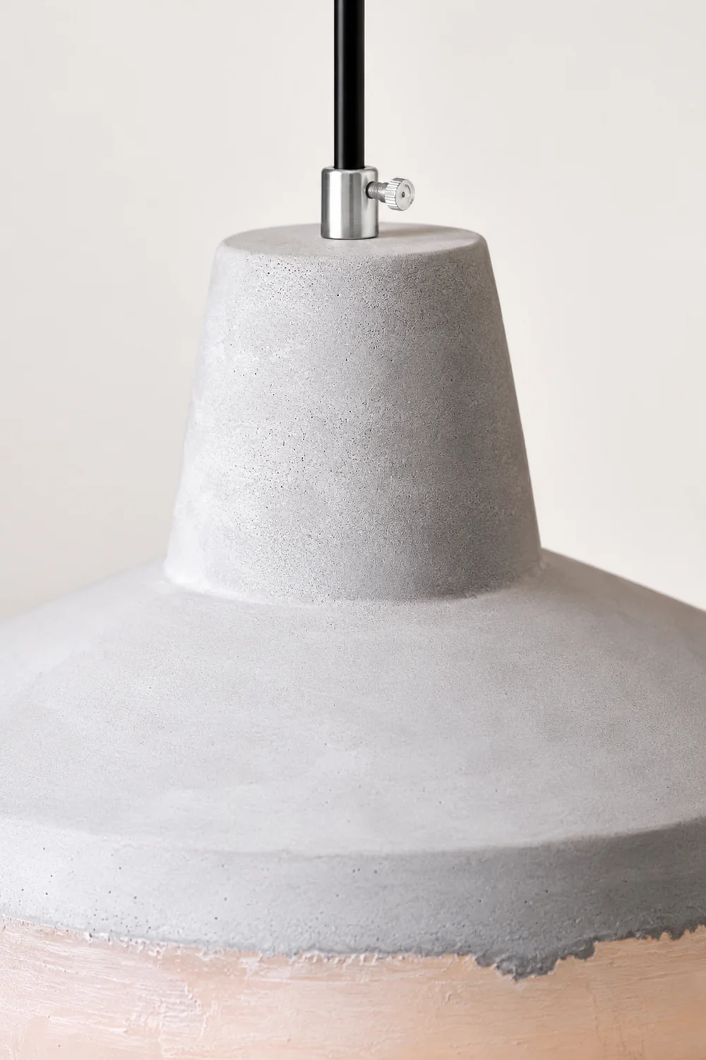 Delia Cement Pendant Light - Lumpaz