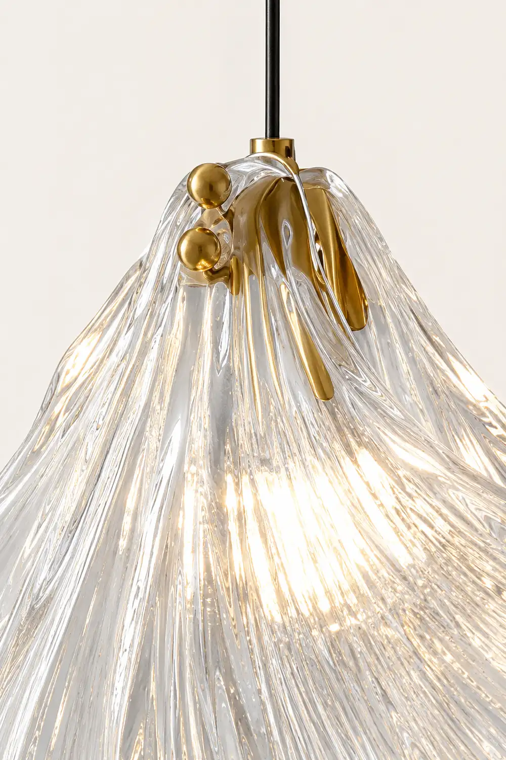 Shell Mini Pendant Light - Lumpaz