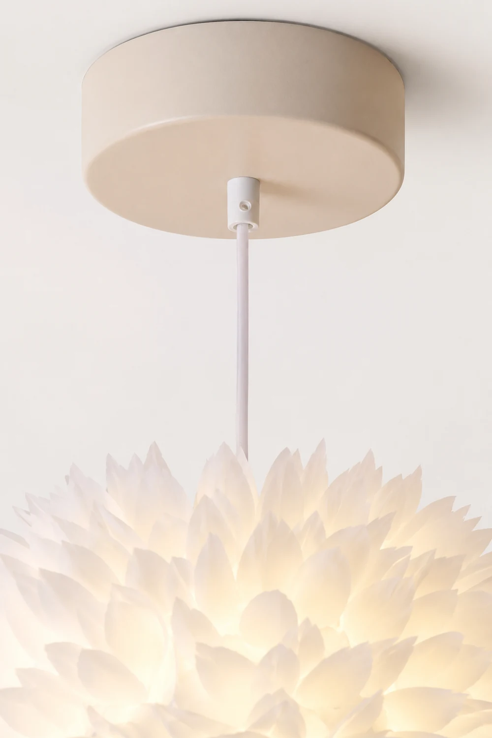 Flowers Ball Pendant Light - Lumpaz