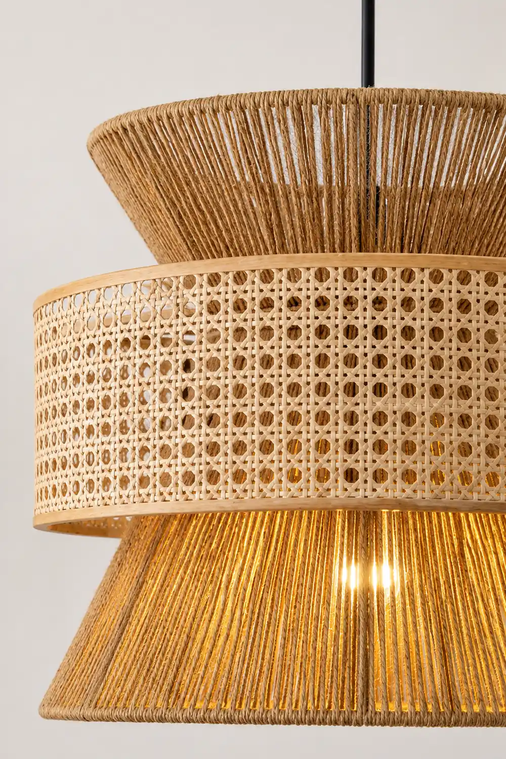 Rattan Bamboo Pendant Lamp - Lumpaz