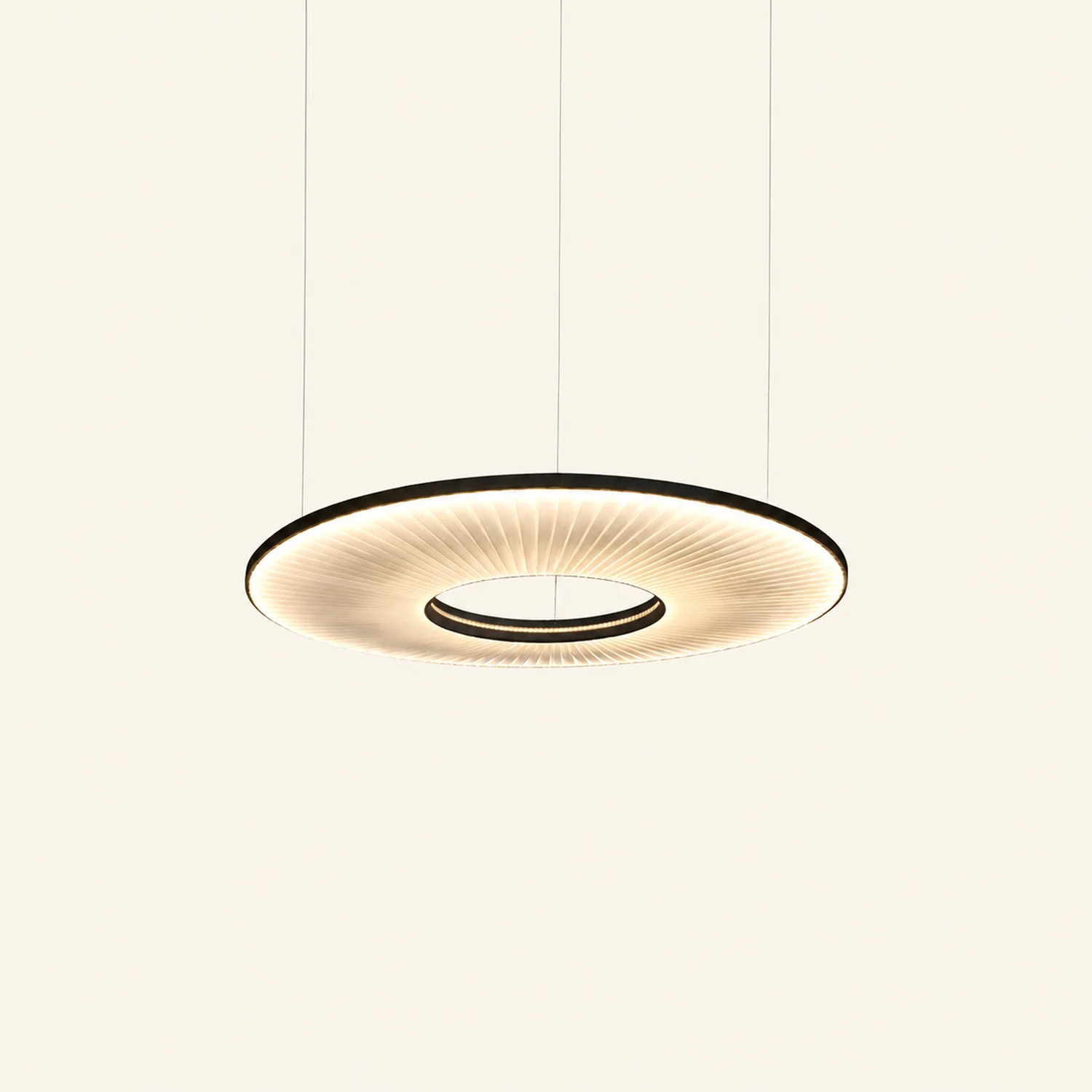 Iris Pendant Lamp - Lumpaz