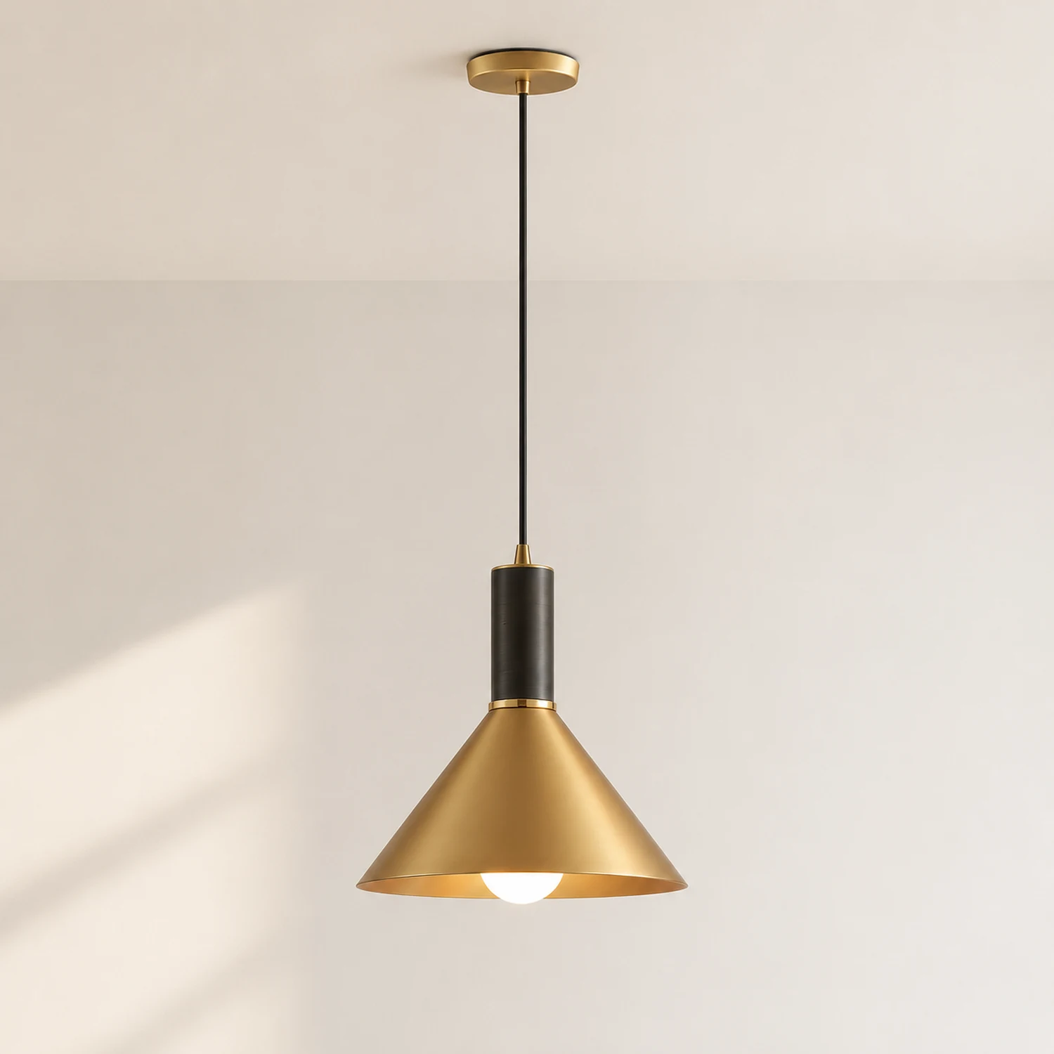 Cone Pendant Lamp - Lumpaz
