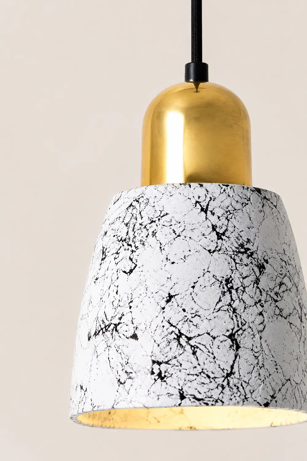 Hubble Cement Pendant Lights - Lumpaz