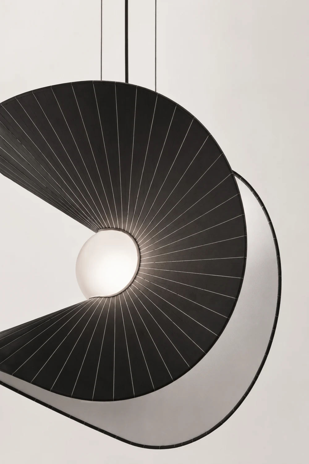 Shell Nordic Pendant Light - Lumpaz