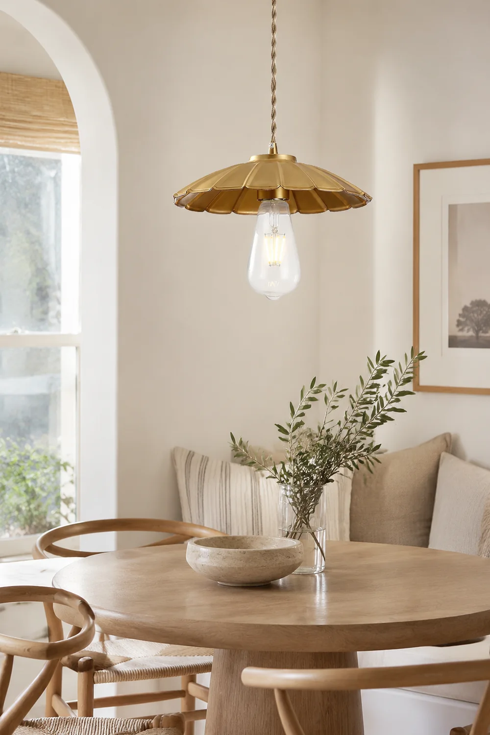 Sleek Flat Pendant Lamp - Lumpaz