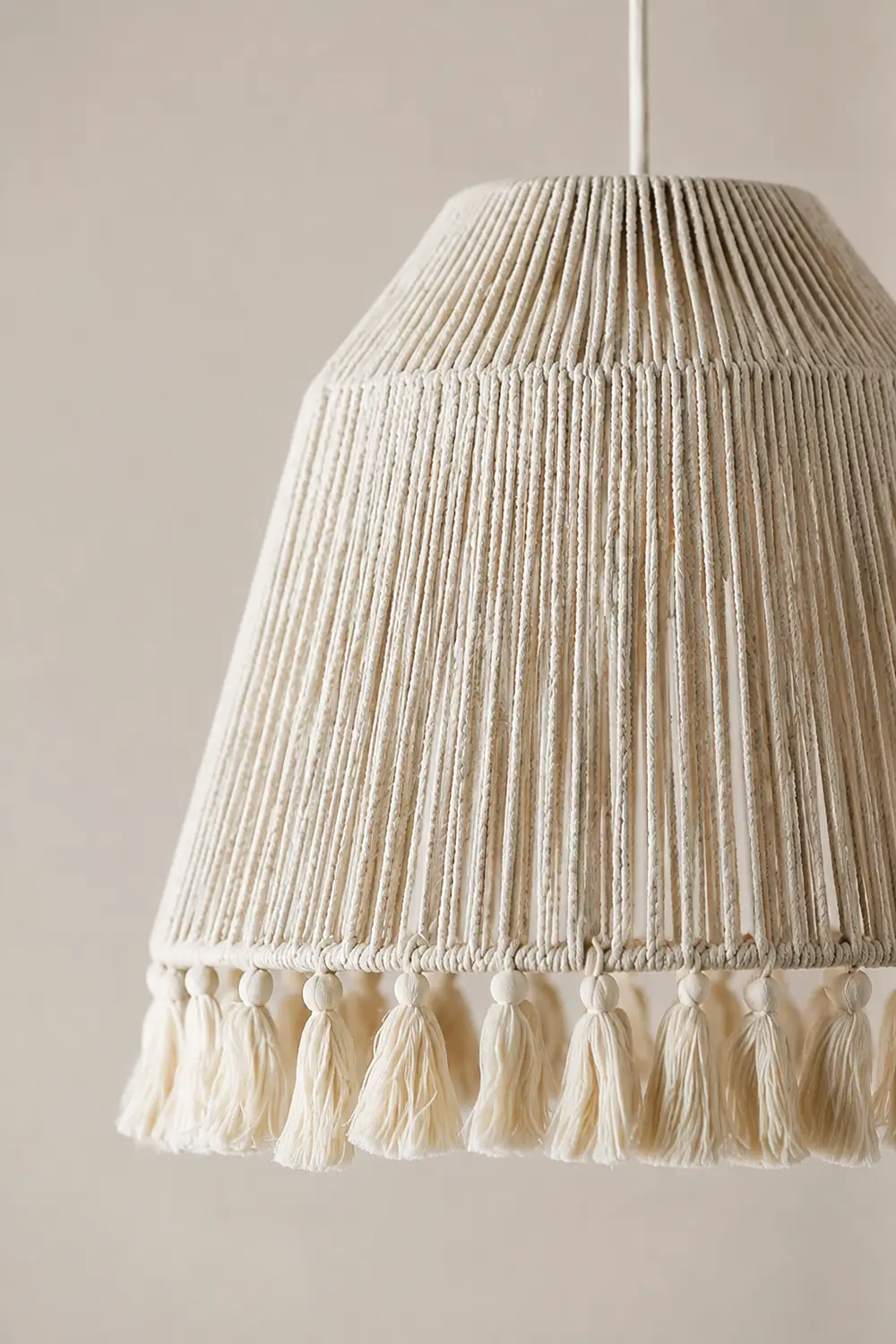 Chase Tassel Pendant Light - Lumpaz