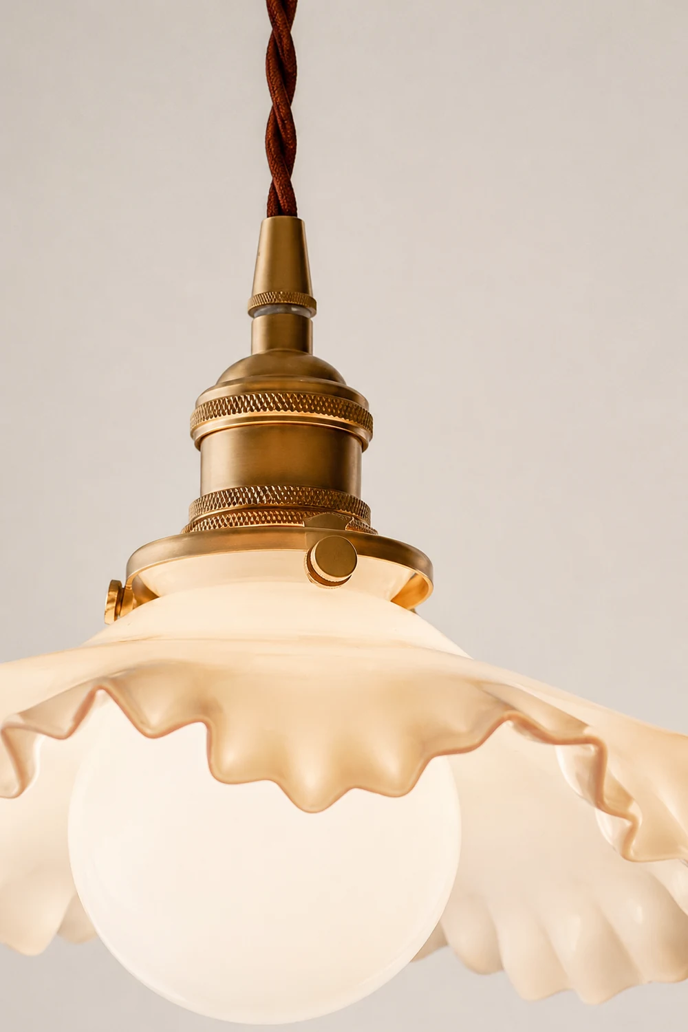 Small Floral Pendant Lamp - Lumpaz