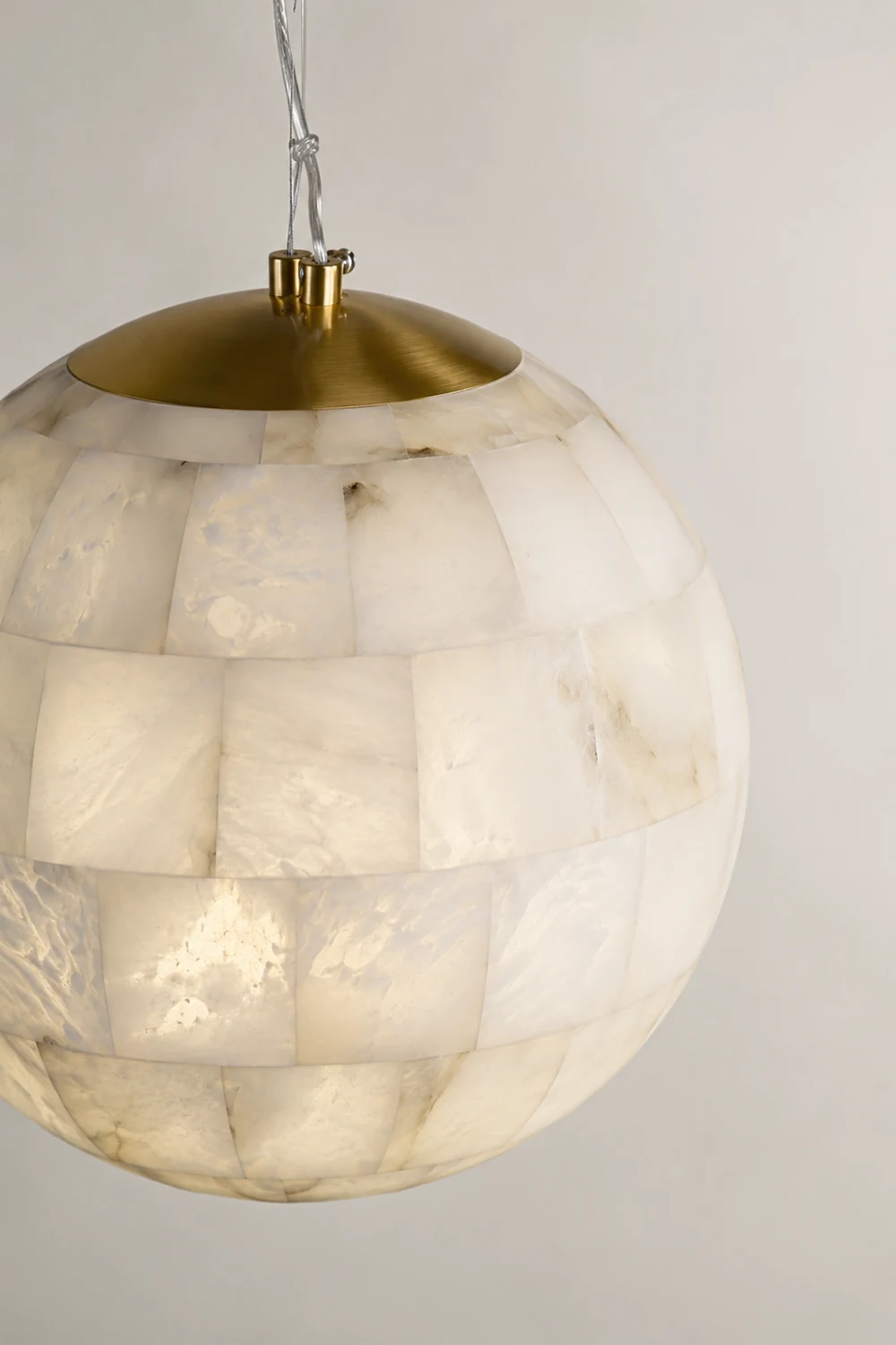 Alabaster Ball Pendant Light - Lumpaz