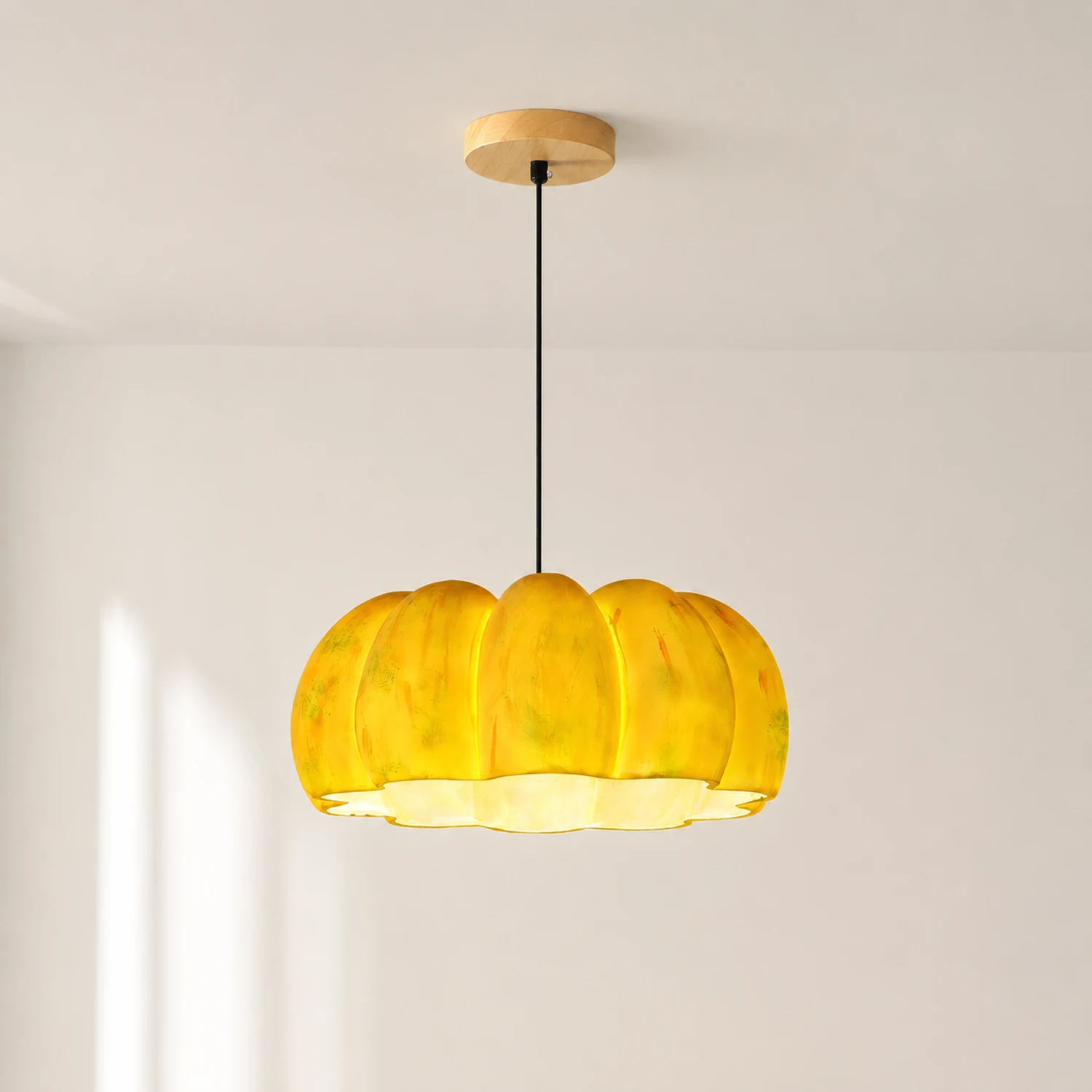 Pumpkin Pendant Light - Lumpaz