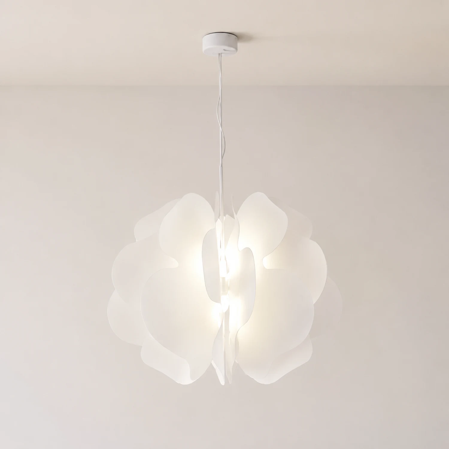 Nightbloom Pendant Lamp - Lumpaz