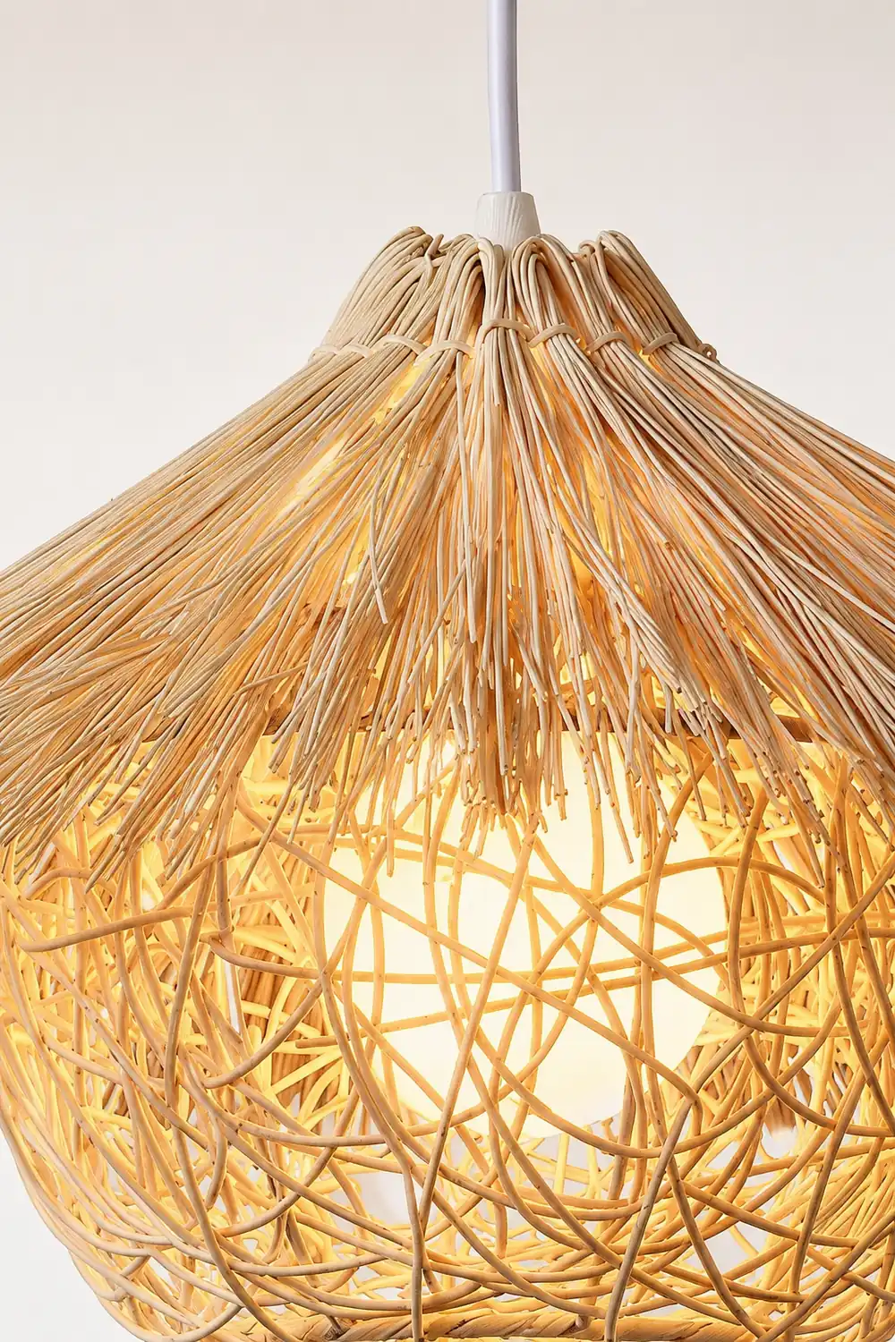 Straw Hat Pendant Light - Lumpaz