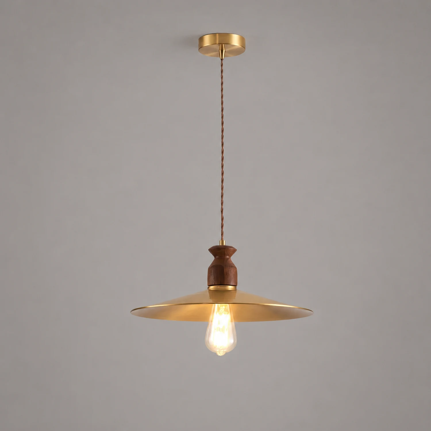 Brass Crest Pendant Light - Lumpaz