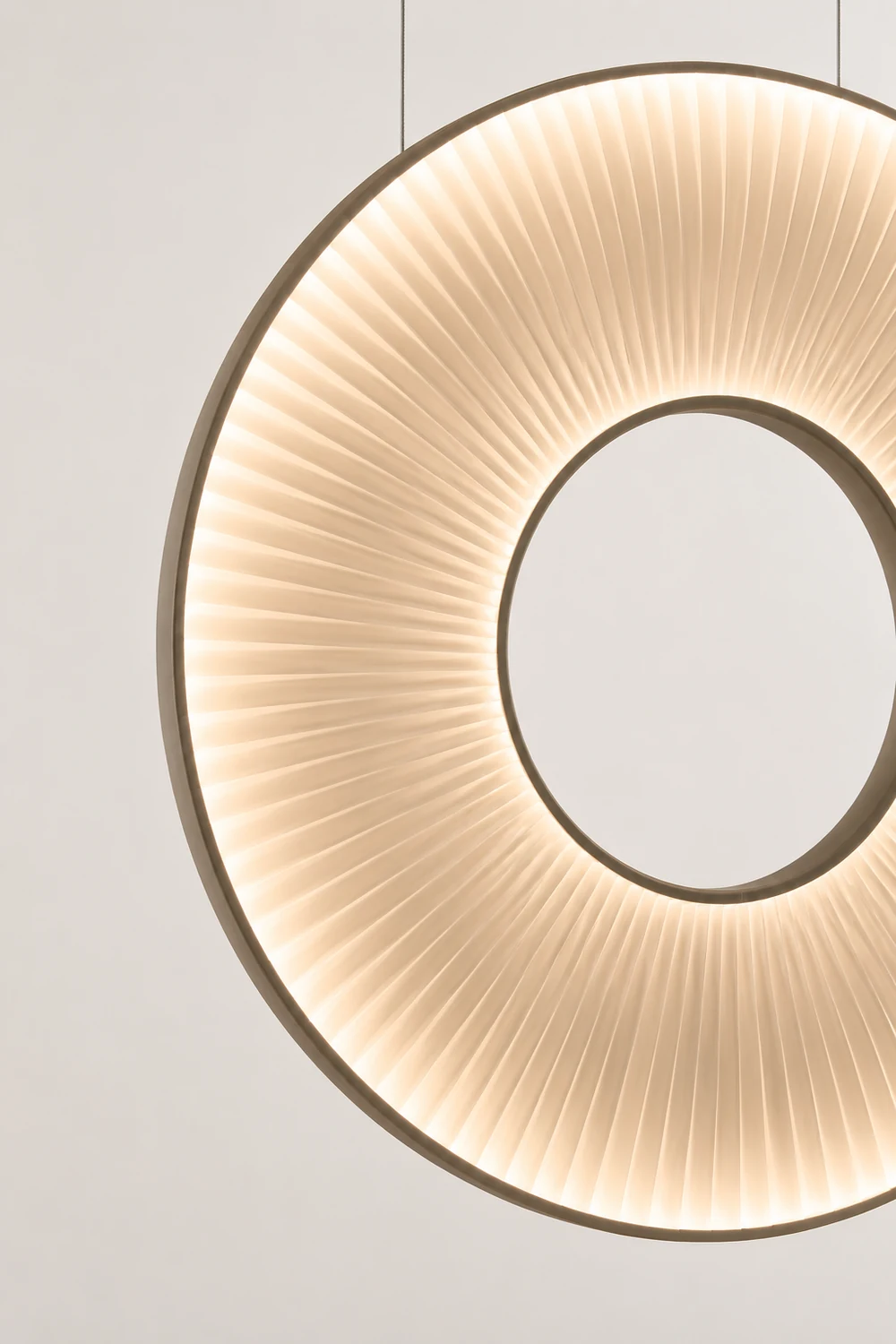 Iris Pendant Lamp - Lumpaz